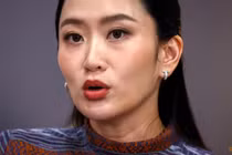 Thủ tướng Thái Lan Paetongtarn Shinawatra phát biểu trong cuộc họp báo sau cuộc họp nội các tại Tòa nhà Chính phủ ở Bangkok, Thái Lan, vào ngày 10/6. Ảnh: Reuters.