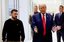 Ông Donald Trump và Tổng thống Ukraine Volodymyr Zelensky gặp nhau tại Tháp Trump ở Thành phố New York, Mỹ ngày 27/9/2024. Ảnh: Reuters.