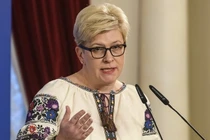 Thủ tướng Lithuania Ingrida Simonyte trong một chuyến thăm Ukraine (Ảnh: Getty)