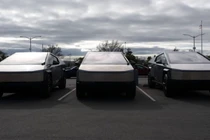 Cybertruck, mẫu xe mới duy nhất của Tesla trong 5 năm qua, đã ghi nhận doanh số đáng thất vọng. Ảnh: Bloomberg.