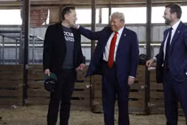 Tỷ phú Elon Musk trở thành người ủng hộ lớn cho chiến dịch tranh cử của ông Donald Trump (Ảnh: Getty)