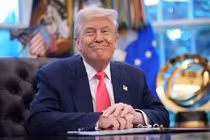 Tổng thống Mỹ Donald Trump phát biểu tại Phòng Bầu dục vào ngày 14/8. Ảnh: Getty.