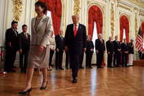 Tổng thống Mỹ Donald Trump và Thủ tướng Nhật Bản Sanae Takaichi tham dự cuộc họp song phương tại Cung điện Akasaka ở Tokyo, Nhật Bản, ngày 28/10. Ảnh: Reuters.