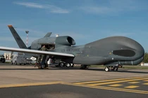 Mỹ tái điều động máy bay không người lái RQ-4B Global Hawk đến khu vực Biển Đen. Ảnh: Defense News.