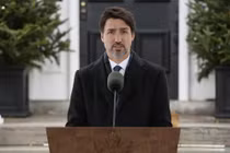 Thủ tướng Canada Justin Trudeau trong cuộc họp báo thường nhật ngày 2/6 (Ảnh: Sputnik)