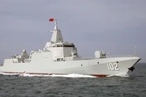 Khu trục hạm thứ hai thuộc lớp Type 055 Lhasa của Trung Quốc. Ảnh: SCMP.