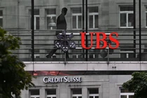 Các ngân hàng lớn nhất thế giới đã có đợt cắt giảm nhân sự lớn trong năm 2023 (Ảnh: FT)