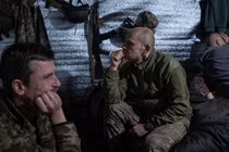 Binh sĩ Ukraine trên chiến trường (Ảnh: Getty)