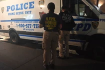 Lực lượng cảnh sát có mặt tại hiện trường vụ xả súng. Ảnh: Getty.