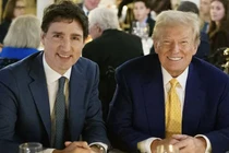 Thủ tướng Canada Justin Trudeau đã gặp Tổng thống đắc cử Trump tại Mar-a-Lago ở Florida vào cuối tháng 11 để thảo luận về các chủ đề như nền kinh tế, nhập cư bất hợp pháp và đề xuất mức thuế 25%. Ảnh: Fox News.