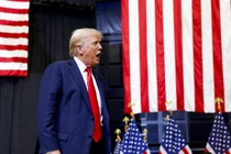 Cựu Tổng thống Mỹ Donald Trump tại một cuộc mít tinh ở Bozeman, Montana ngày 9/8 (Ảnh: Getty)