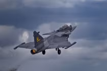 Chuyến bay AI đầu tiên của Gripen diễn ra vào ngày 28/5, và hai chuyến bay khác được thực hiện vào đầu tháng 6. Ảnh: IE.