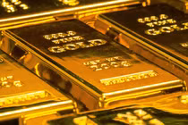 Các ngân hàng tăng cường mua vàng dự trữ trong năm 2022 (Ảnh: WEF)