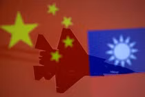 Cựu Trợ lý Thứ trưởng Quốc phòng Mỹ nêu ra viễn cảnh chiến tranh giới hạn với Trung Quốc (Ảnh: Reuters)