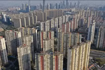 Thị trường bất động sản Trung Quốc vẫn còn nhiều vấn đề cần giải quyết, theo IMF (Ảnh: CNBC)