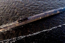 Tàu ngầm chạy bằng năng lượng hạt nhân lớp Borei được trang bị tên lửa đạn đạo. Ảnh: MW.