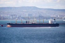 Nga đưa ra cảnh báo về việc EU siết giá dầu. Ảnh: Sputnik.