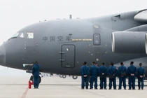 Máy bay vận tải Y-20 của Trung Quốc. Ảnh: MW.