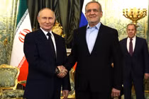 Tổng thống Nga Vladimir Putin gặp Tổng thống Iran Masoud Pezeshkian vào ngày 17/1. Ảnh: Getty.