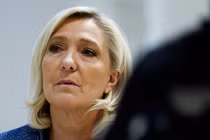 Bà Marine Le Pen, người đứng đầu đảng Tập hợp Quốc gia (RN). Ảnh: Reuters.
