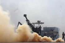 Các binh sĩ Ấn Độ tham gia một cuộc tập trận trong cuộc duyệt binh Ngày Quân đội ở New Delhi, Ấn Độ ngày 15/1/2016 (Ảnh: Reuters)