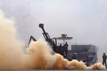 Các binh sĩ Ấn Độ tham gia một cuộc tập trận trong cuộc duyệt binh Ngày Quân đội ở New Delhi, Ấn Độ ngày 15/1/2016 (Ảnh: Reuters)