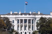 Chính quyền Trump cố gắng làm dịu bớt ngôn ngữ trong nội dung thông cáo cuối cùng của G7. Ảnh: Getty.