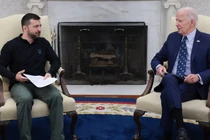 Tổng thống Mỹ Joe Biden (phải) gặp Tổng thống Ukraine Volodymyr Zelensky tại Nhà Trắng ở Washington DC, ngày 26/9 (Ảnh: Getty)