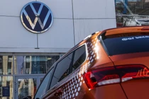 Đại lý xe Volkswagen tại Moscow, Nga vào ngày 6/4/2022. Ảnh: Sputnik.