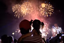 Pháo hoa ngày Tết Nguyên đán ở Manila, Philippines ngày 29/1. Ảnh: Reuters.