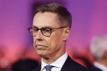 Tổng thống Phần Lan Alexander Stubb tại Brzezinka gần Oswiecim, Ba Lan, ngày 27/1. Ảnh: Getty.