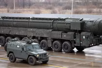 Tên lửa đạn đạo liên lục địa mang đầu đạn hạt nhân RS-24 Yars của Nga. Ảnh: MW.