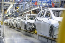 Các hãng xe ô tô toàn cầu chịu thua lỗ do thuế quan của ông Trump. Ảnh: Getty.