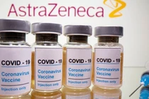 Nguy cơ mắc chứng huyết khối sau khi tiêm mũi thứ hai vaccine COVID-19 của AstraZeneca giảm (Ảnh: BBC)
