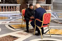 Lãnh đạo Mỹ và Ukraine đã có cuộc gặp trực diện tại Vatican hôm 26/4. Ảnh: Getty.