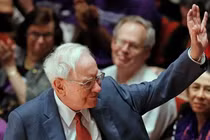 Tỉ phú Warren Buffett (Ảnh: Reuters)