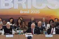 Tổng thống Brazil Luiz Inacio Lula da Silva phát biểu tại Hội nghị thượng đỉnh BRICS, tại Bảo tàng Nghệ thuật Hiện đại ở Rio de Janeiro, Brazil, vào ngày 6/7. Ảnh: Reuters.