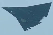 Nguyên mẫu thứ hai của máy bay chiến đấu thế hệ thứ 6 của Trung Quốc. Ảnh: MW.