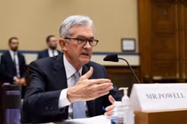 Chủ tịch Fed Jerome Powell có phiên điều trần tại Hạ viện ngày 21/6 (Ảnh: PBS)