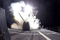 Một tên lửa Tomahawk được phóng từ tàu khu trục tên lửa dẫn đường lớp Arleigh Burke của Hải quân Mỹ ngày 3/2/2024. Ảnh: Reuters.