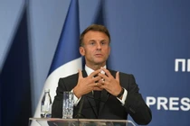 Tổng thống Pháp Emmanuel Macron tại cuộc họp báo ở Belgrade, Serbia ngày 29/8 (Ảnh: Anadolu)