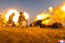 Một cuộc diễn tập của các sư đoàn pháo binh của Quân đội Nhân dân Triều Tiên tại một địa điểm không được tiết lộ vào ngày 30/5. Ảnh: KCNA.