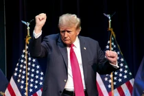 Tổng thống đắc cử Mỹ Donald Trump đã hành động với tốc độ nhanh chóng để sắp xếp lại chính quyền của mình (Ảnh: WSJ)