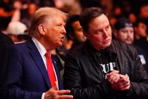 Tổng thống đắc cử Mỹ Donald Trump và Elon Musk tại sự kiện UFC 309 ở thành phố New York ngày 16/11. Ảnh: Getty.