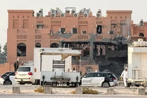 Một tòa nhà bị hư hại sau cuộc tấn công của Israel vào các nhà lãnh đạo Hamas tại Doha, Qatar, ngày 9/9. Ảnh: Reuters.