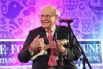 Tài sản ròng của Warren Buffett đã tăng hơn 16 tỉ USD trong năm nay, tính đến ngày 20/9/2023 (Ảnh: Getty)