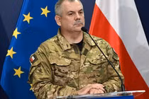 Tổng tư lệnh lực lượng vũ trang Ba Lan Tướng Wieslaw Kukula (Ảnh: TVN24)