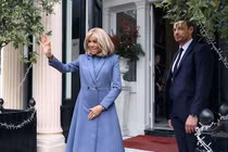 Đệ nhất phu nhân Pháp Brigitte Macron tại Lễ trao giải 'Entente Litteraire' tại Dinh thự Đại sứ Pháp vào ngày 4/12/2024 ở London, Anh. Ảnh: Getty.