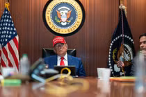 Tổng thống Mỹ Donald Trump trong Phòng Tình huống hôm 21/6. Ảnh: Nhà Trắng.