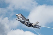 Một chiếc chiến đấu cơ F-35B. Ảnh: Getty.